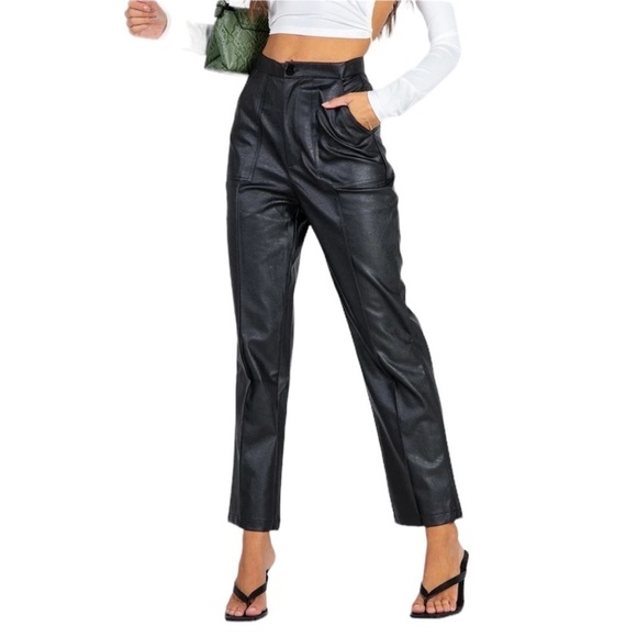 🌺PRINCESS POLLY Encore Faux Leather (Vegan friendly) Classic Black Size 4🌺 - Picture 1 of 9